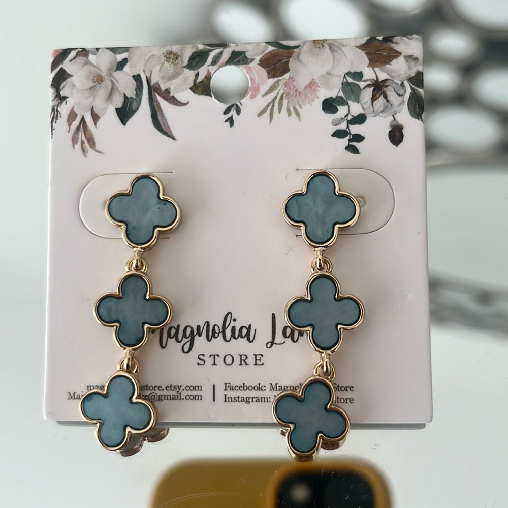 Cute earrings